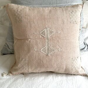 Faded Pink Moroccan Sabra (Cactus) Silk Pillow Cover
